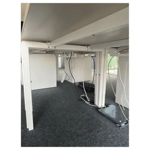 Bureau pieds r&eacute;glables &ndash; 160 x 80 cm &ndash; Reconditionn&eacute; 