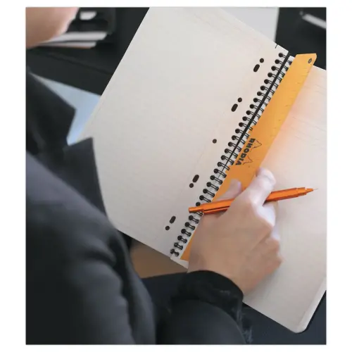 Cahier couverture carton - 160 pages A4+ligné - Noir - RHODIA