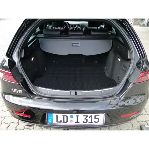 Tapis de coffre pour voiture, noir, d&eacute;coupable - Cartrend 