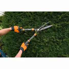 Cisaille taille-haie en alu V-SERIES, lame 200 mm - Bradas 