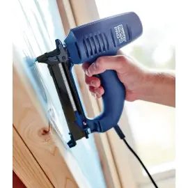 Agrafeuse/cloueuse &eacute;lectrique PRO R553, bleu - Rapid Tools 