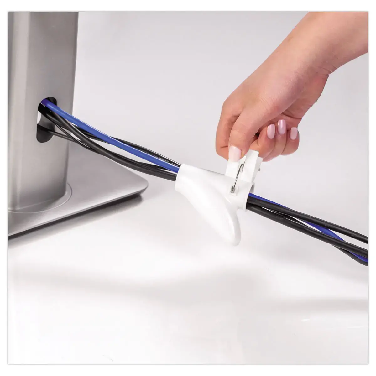 Guide c&acirc;bles Cable Zip - Blanc - FELLOWES 