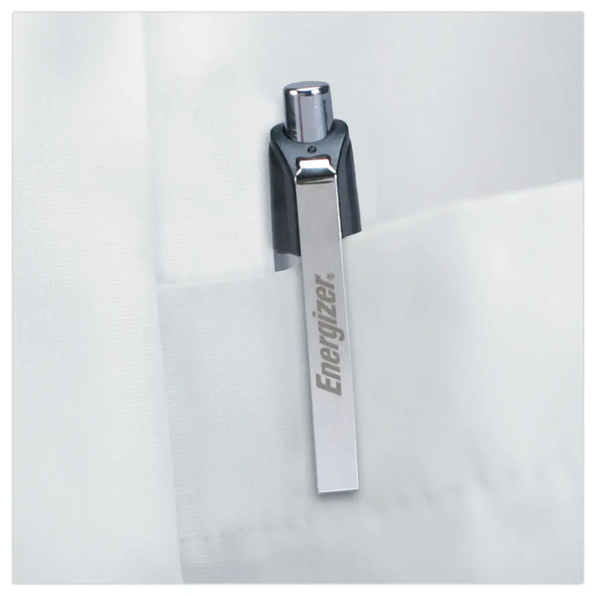 Torche METAL PEN LIGHT - Lampe de poche stylo - Etanchéité IPX4 - Energizer
