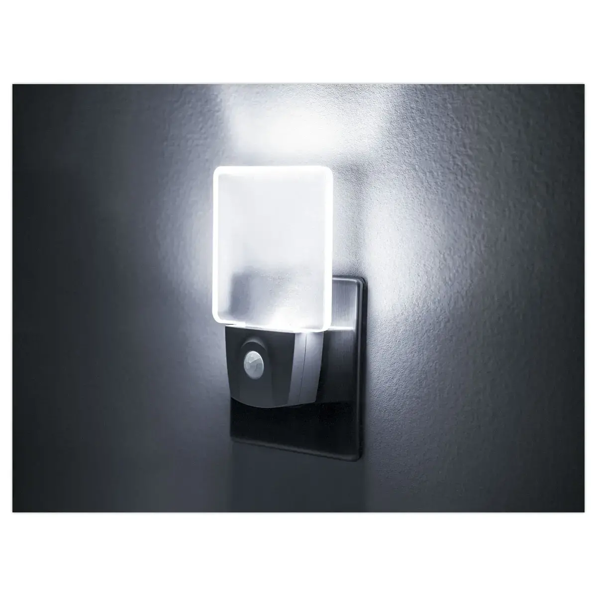 Lampe Veilleuse crépusculaire détécteur de mouvement