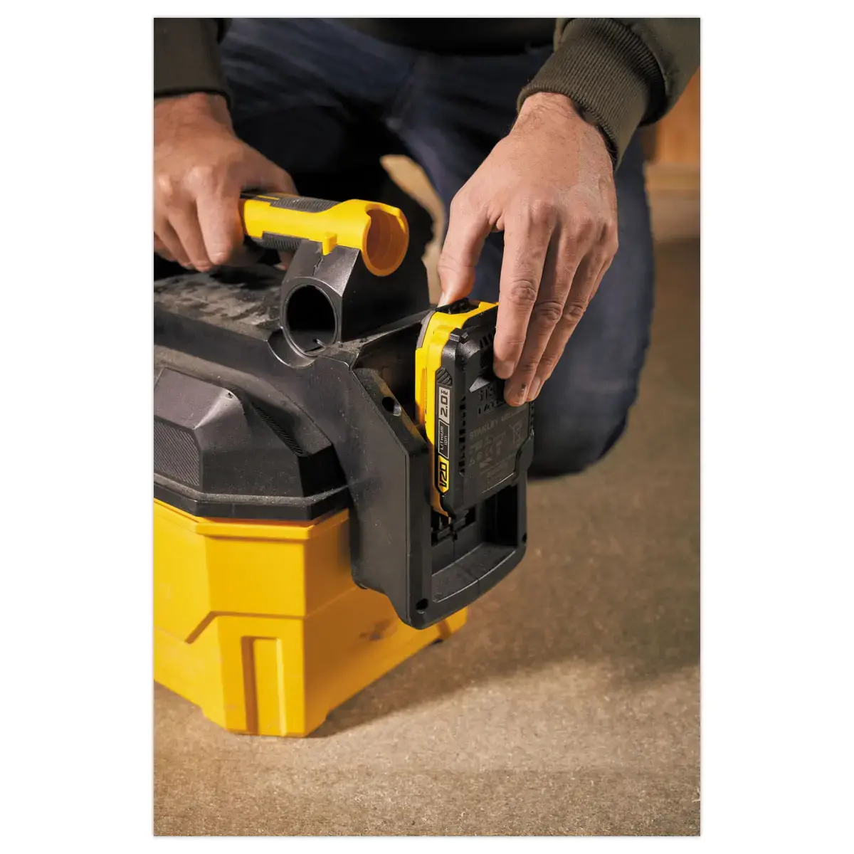 Aspirateur eau et poussi&egrave;re &agrave; batterieV20 
