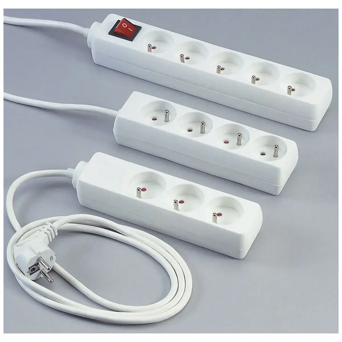 Multiprises 5 prises - Avec interrupteur - Câble 1,5 m
