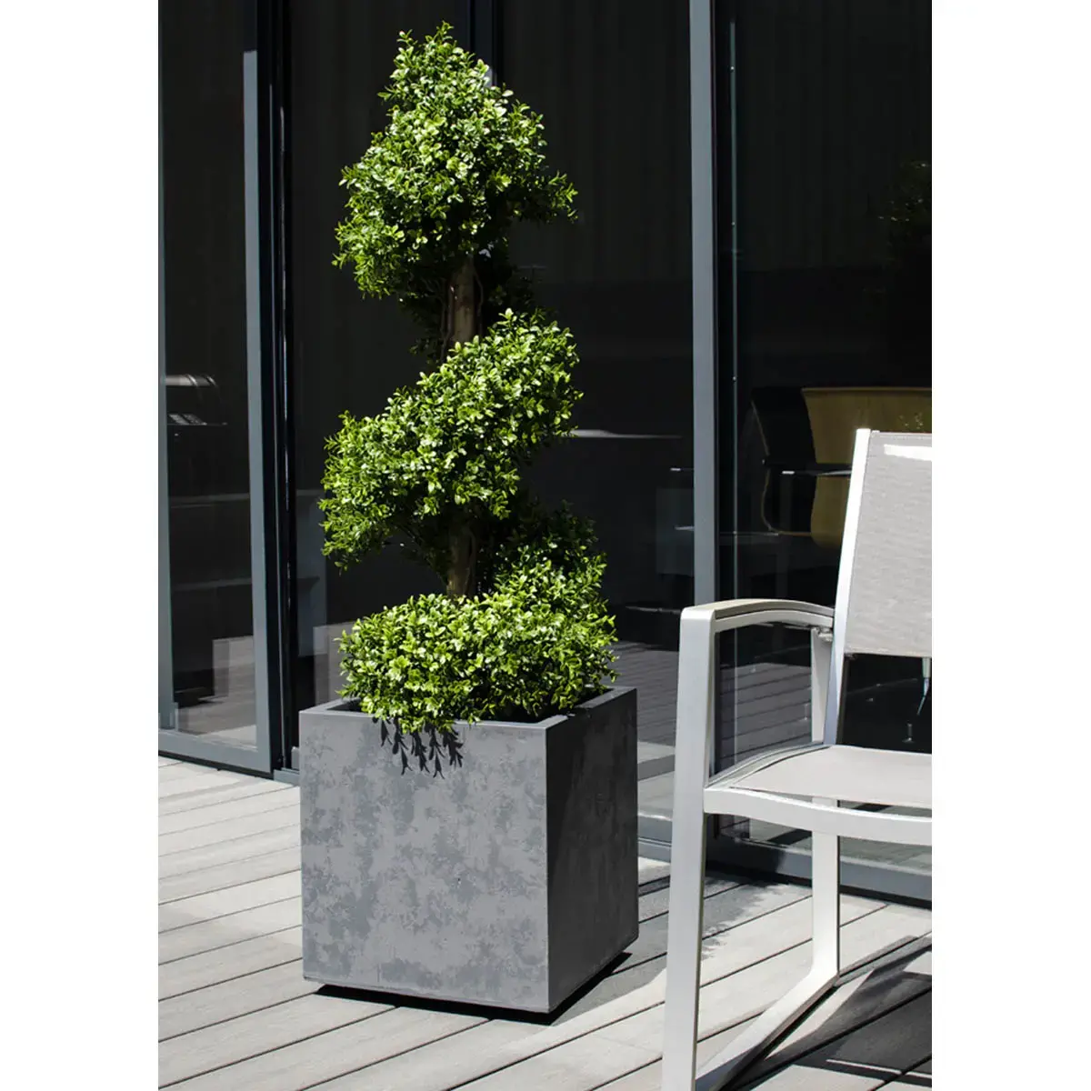 Bac &agrave; plantes BASALT double paroi, 395 mm, vert amande - Eda Fontaine 