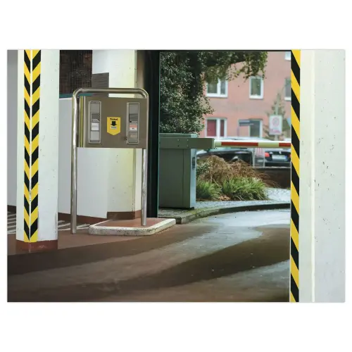 Kleefband TESA - 66m x 5cm - Zwart/geel