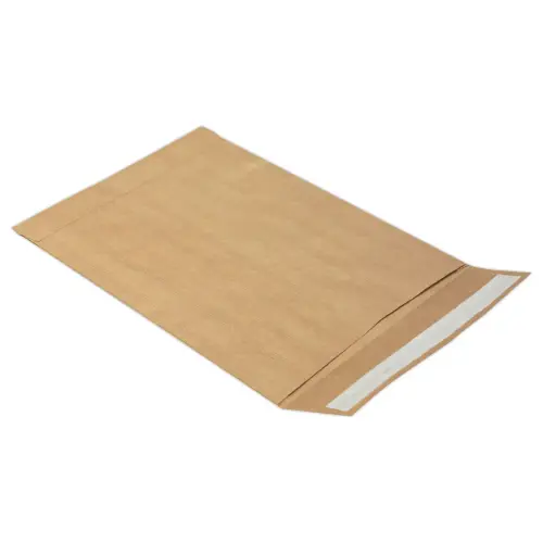 500 Bruine kraft enveloppen - siliconen strip - 162x229 mm - zonder venster - 90g