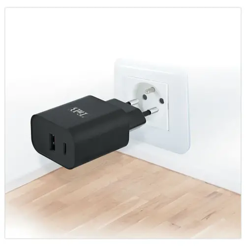USB-C Power Delivery + USB-A Quick Charge 30W netadapter