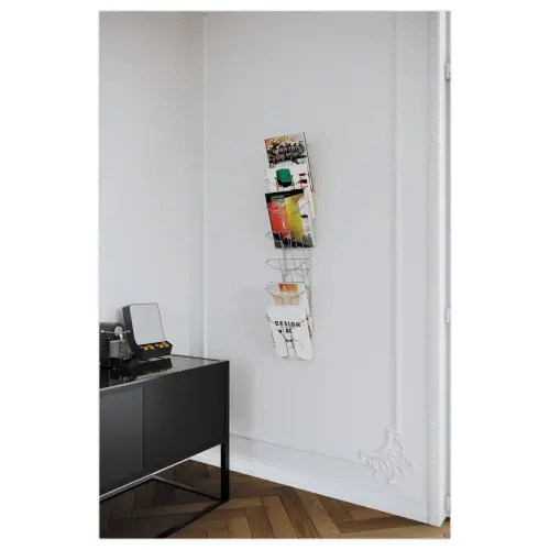 Wanddisplay van metalen draad met 7 compartimenten
