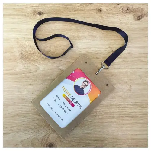 50  Kartonnetjes voor A6-badgehouders 