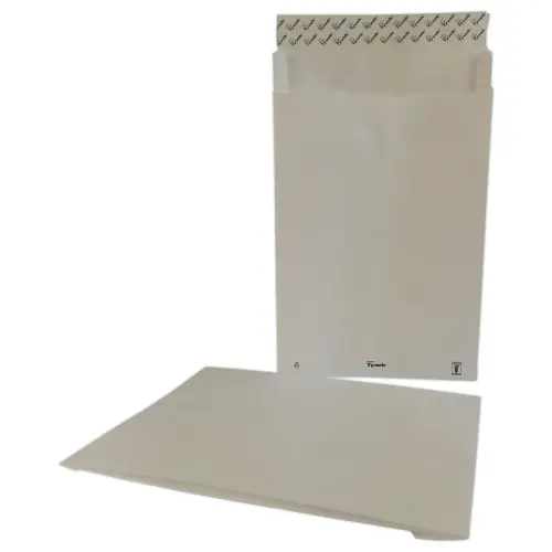 20 Witte onverscheurde TYVEK zakken 250x330 mm met een 38 mm bodem.