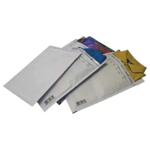 50 Gevoerde bubbeltjeszakken kraftpapier wit 80gr/m² 30X45 cm