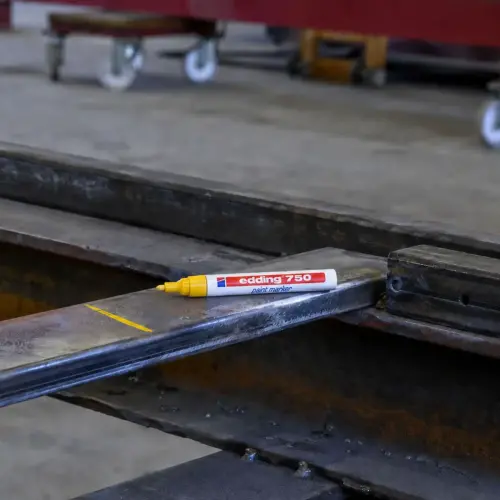 Verfmarker EDDING 750 medium punt - Geel