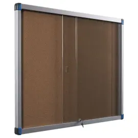 Inloop vitrine 15 x A4 kurk achtergrond 