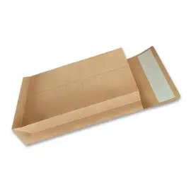 50  Enveloppen met zijvouw van wit kraft 120g 229x324mm met venster 50x105mm 
