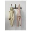 Haken van staal en metallic grijs hout/hout