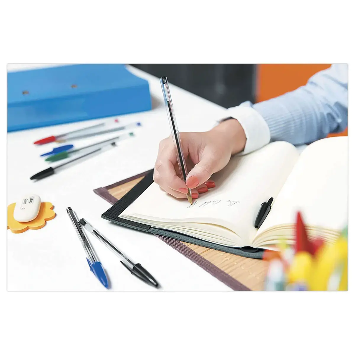 100 Balpennen BIC CRISTAL - normaal schrift