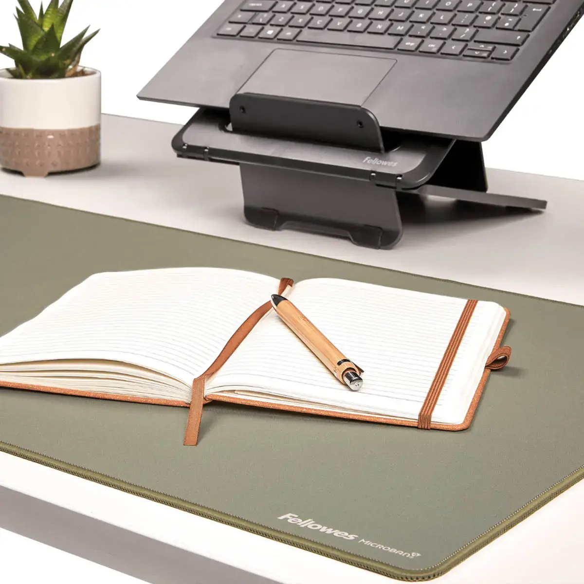 Bureaumat Breyta - Saliegroen - FELLOWES