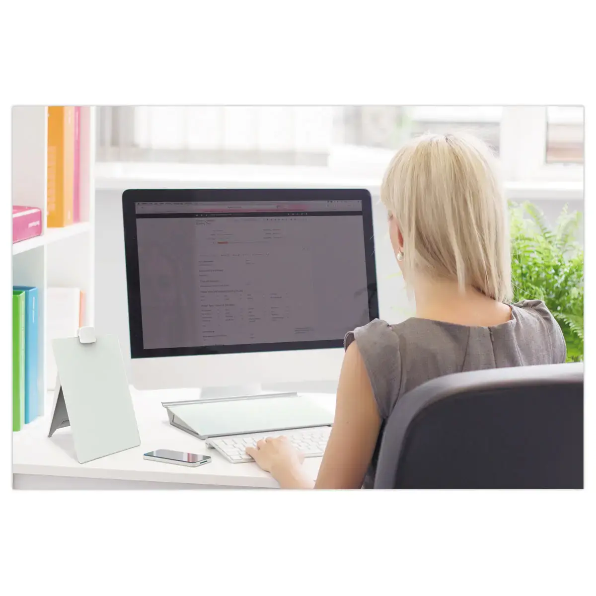 Glazen flipover bureau - 21 x 29 cm - NOBO 