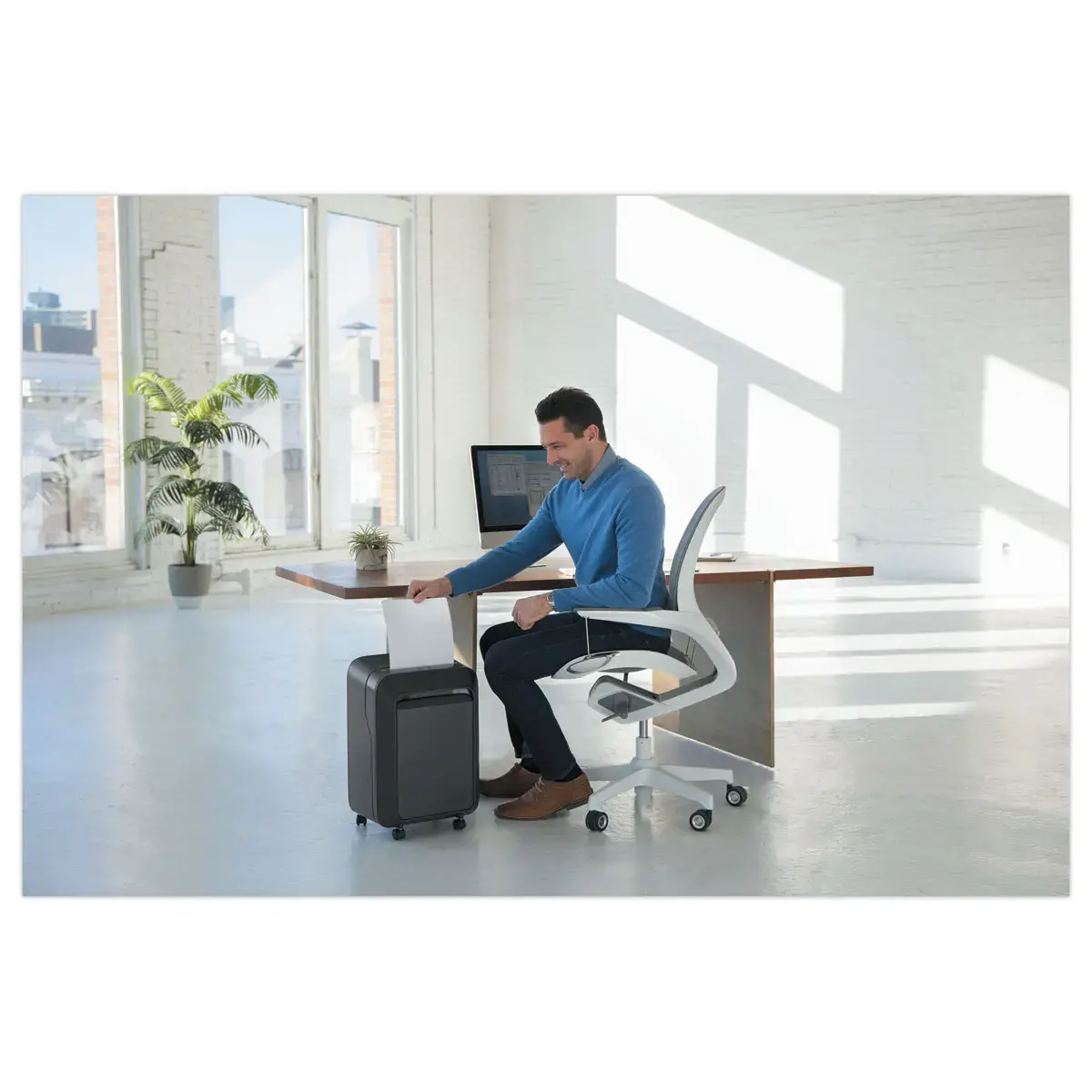 Versnipperaar FELLOWES LX200 22 L cross cut - 12 vellen 