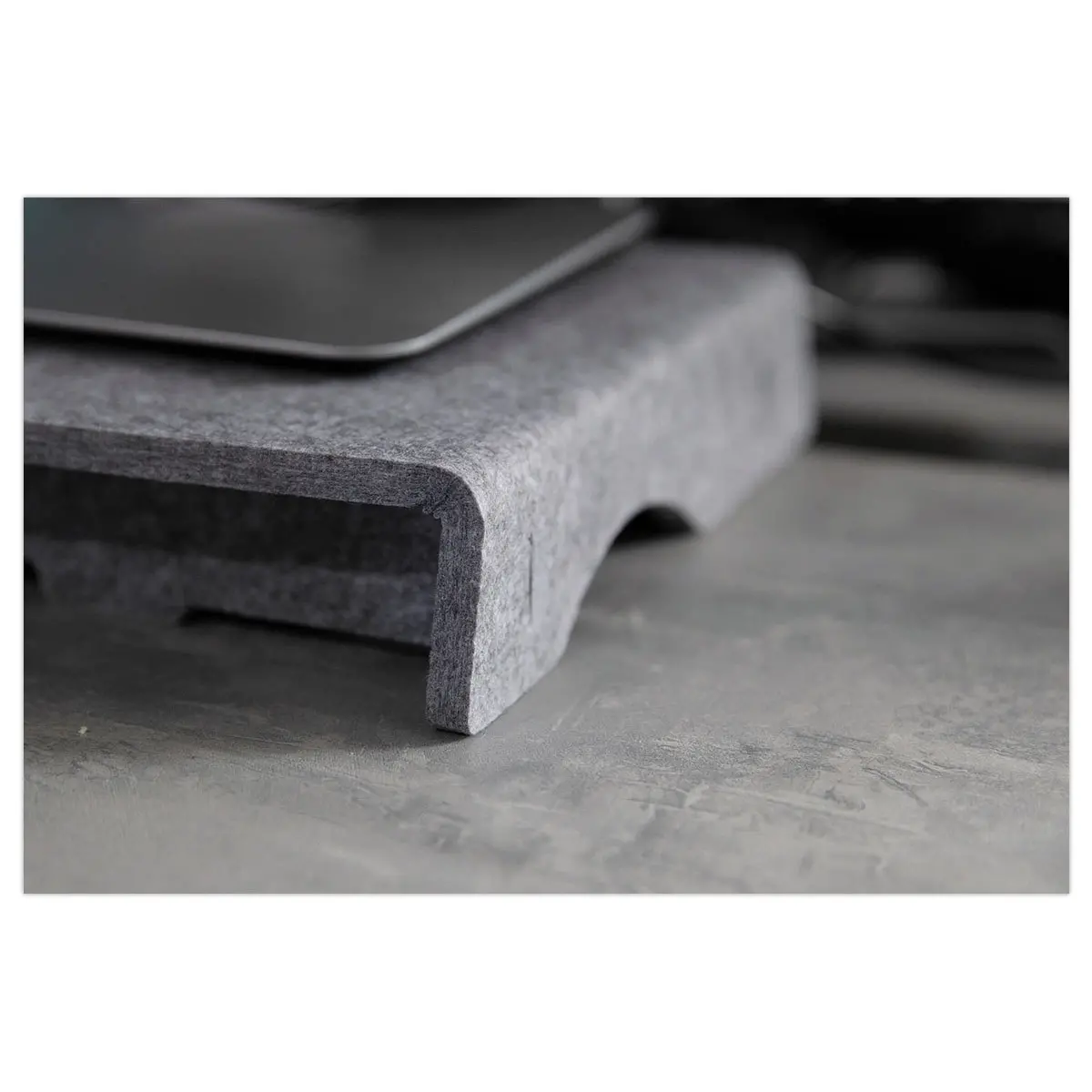 Steun voor gerecycled scherm Circular Q-riser50