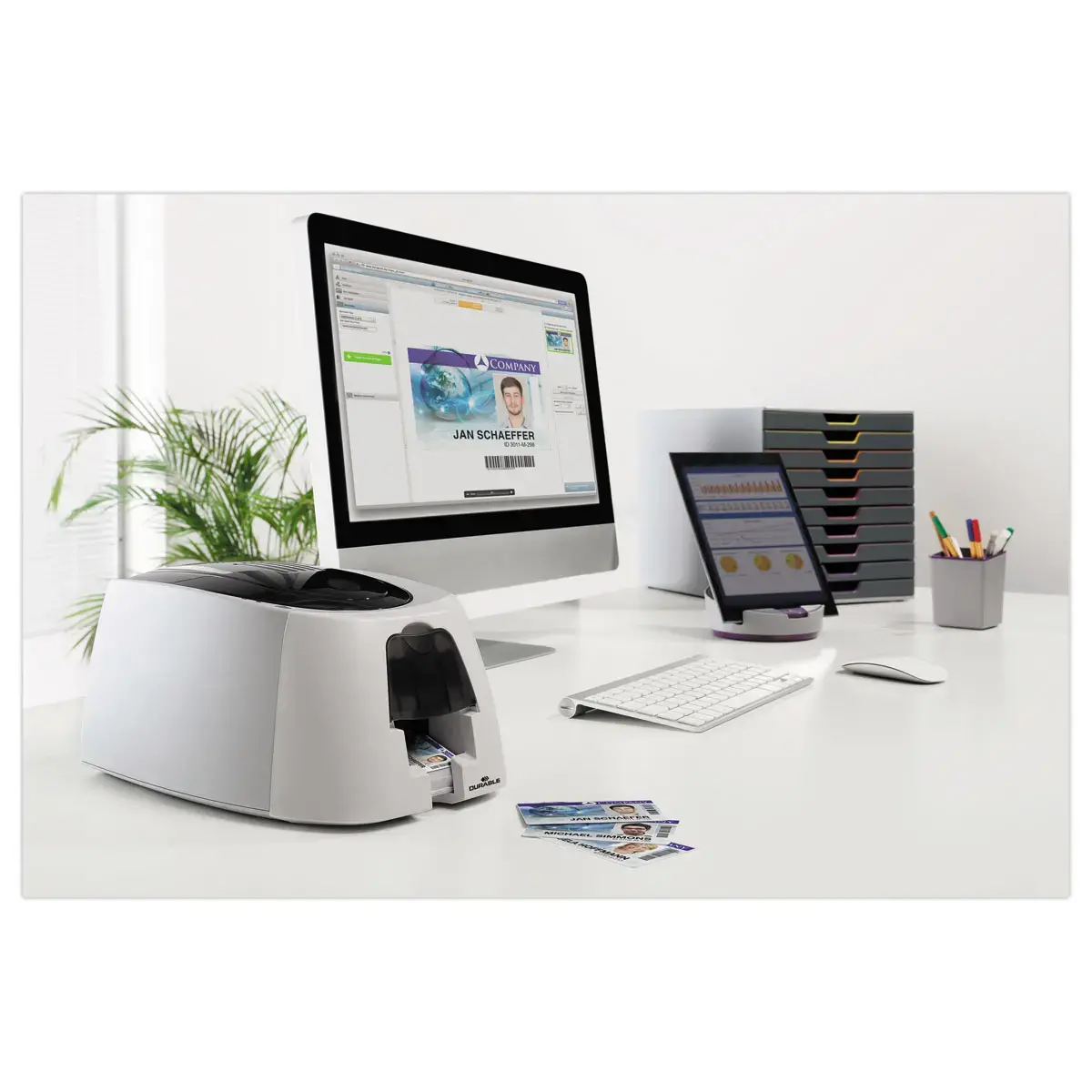 Duracard badgeprinter. 