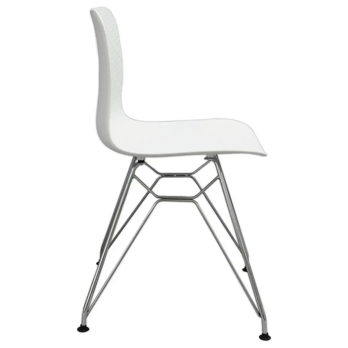 2 UXSTEEL stoelen 2, 4 chromen poten met een witte zitting gemonteerd