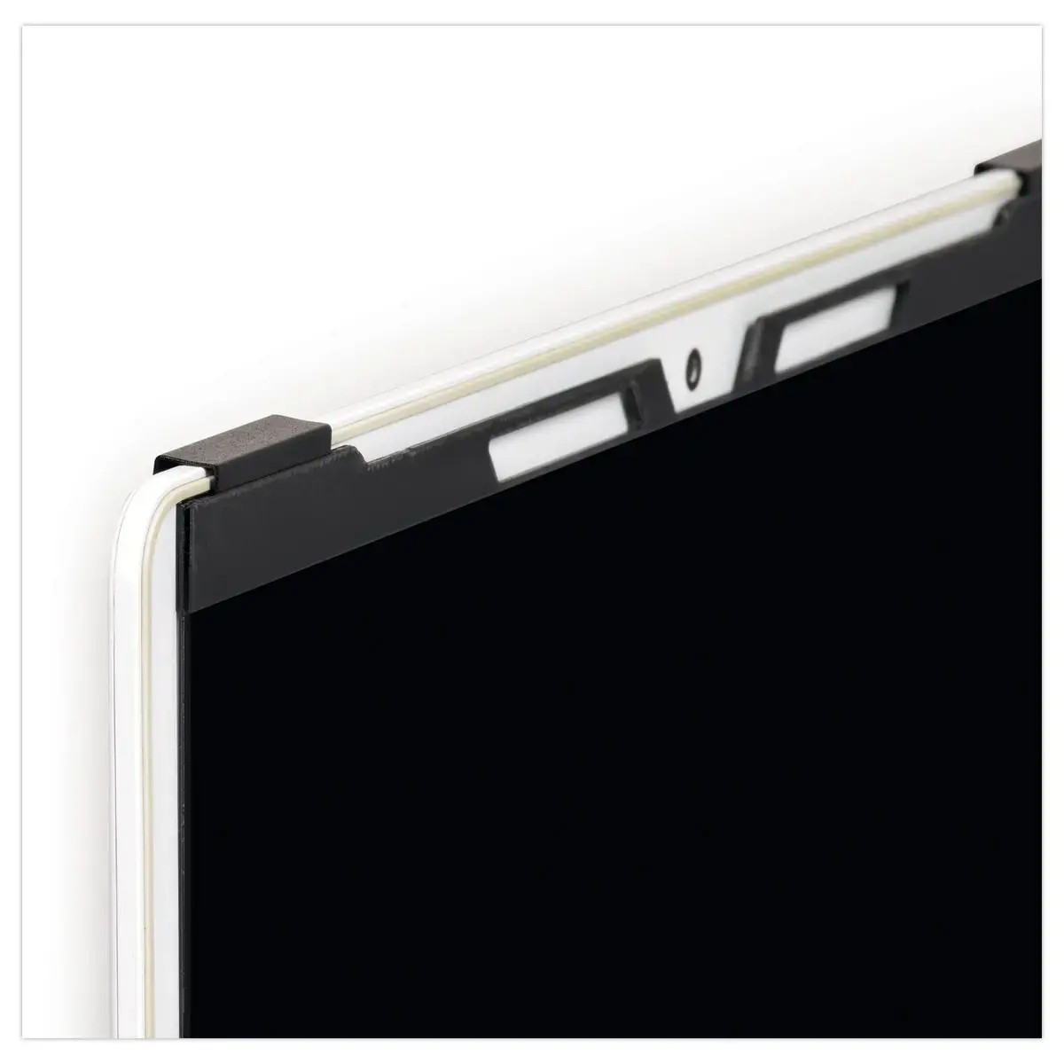 Privacy filter clip on 15.6"