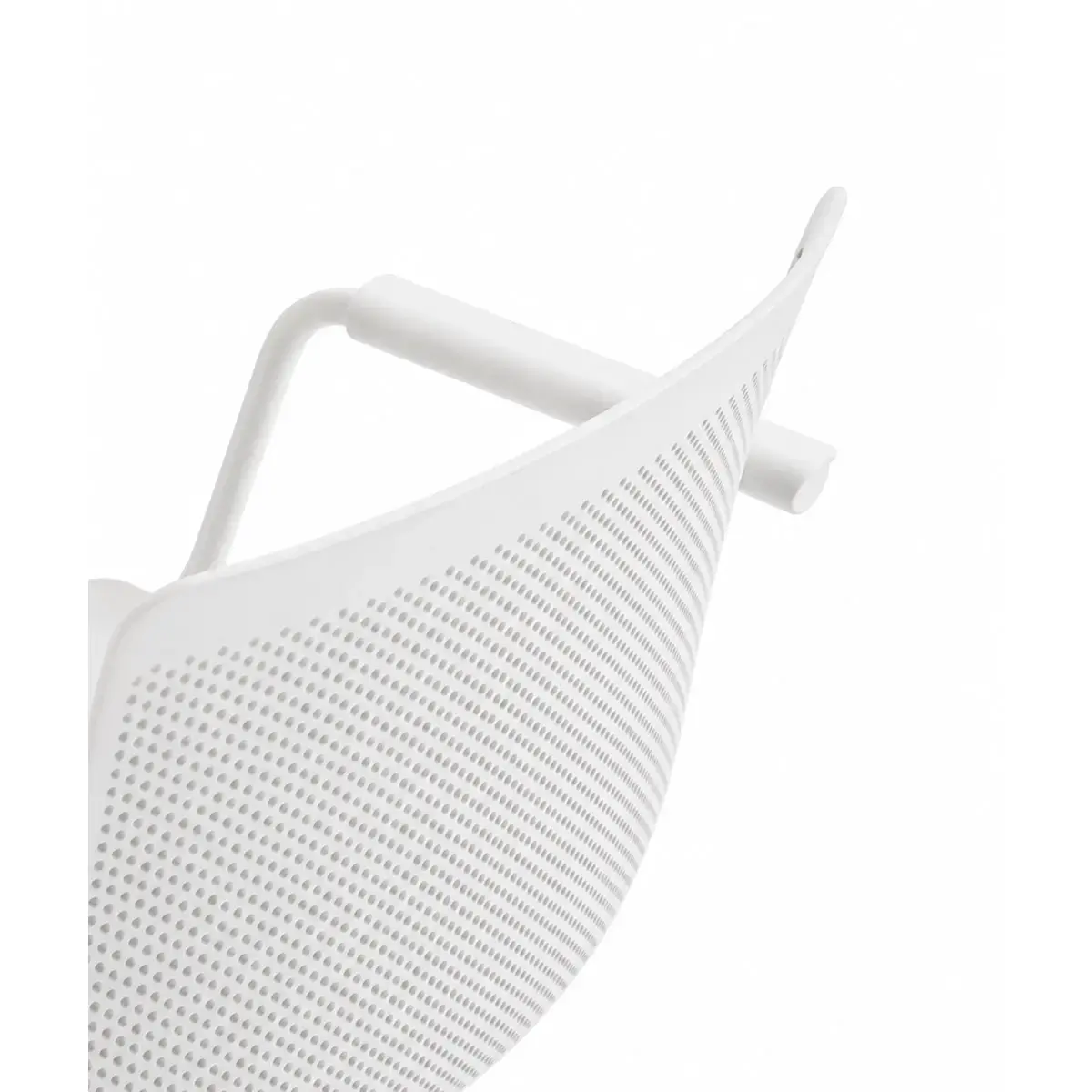 2  VERRIJDBARE 4-VOETIGE POLYPROPYLEEN WITTE FAUTEUIL 