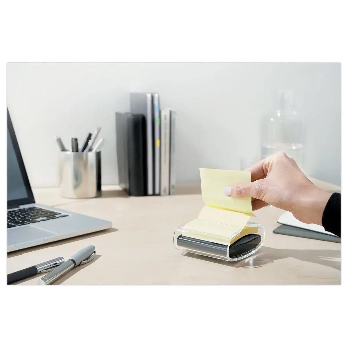 POST-IT&reg; Blokken gerecycleerde memoblaadjes 76x76mm Geel + dispenser Millenium 