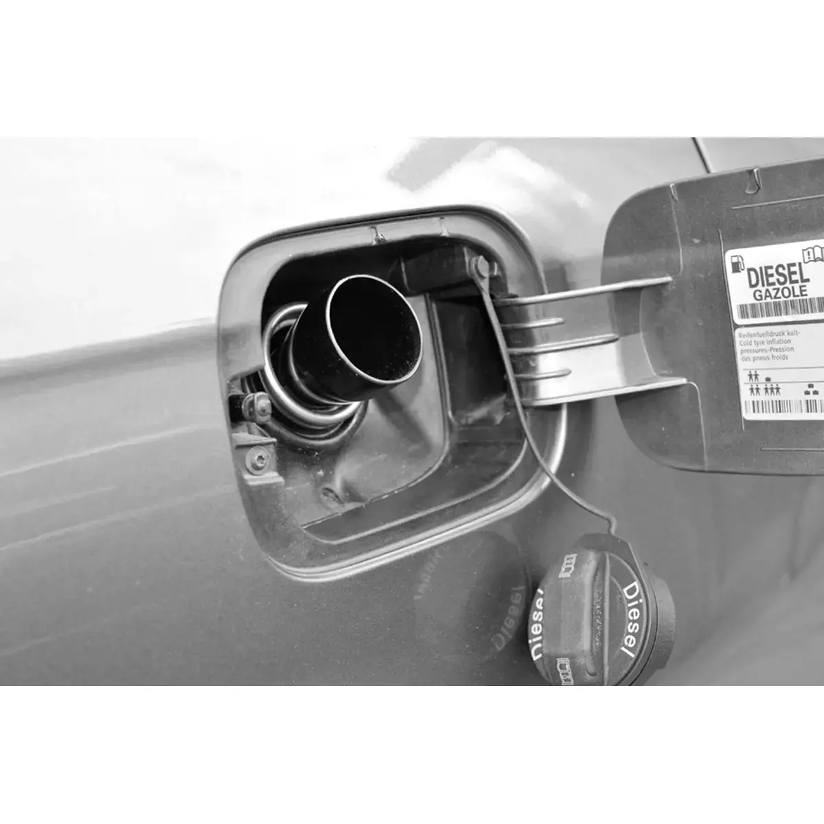 uniTEC Adapter voor jerrycan, voor dieselauto's 